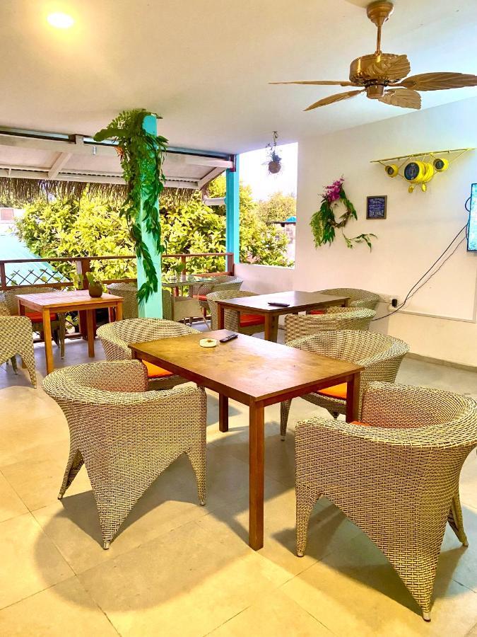 Sands Exotic Hotel & Spa Thulusdhoo Dış mekan fotoğraf